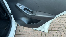 Ford Puma 1.0 EcoBoost Hybrid mHEV 155 ST-Line Vignale 5dr Petrol Hatchback